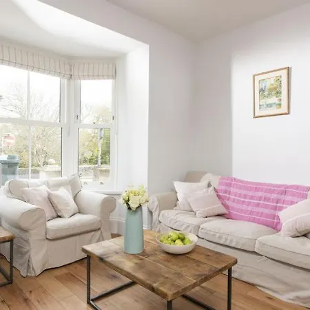 Jubilee House *