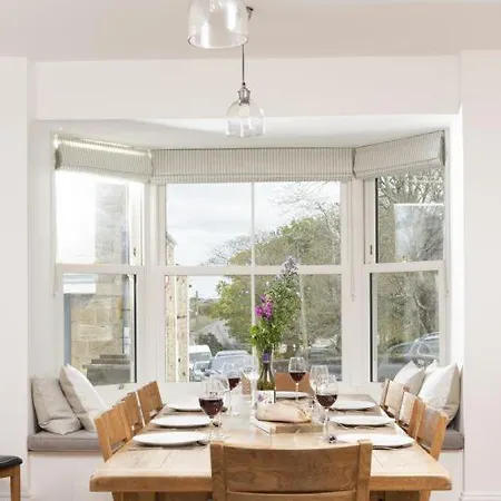 Jubilee House *
